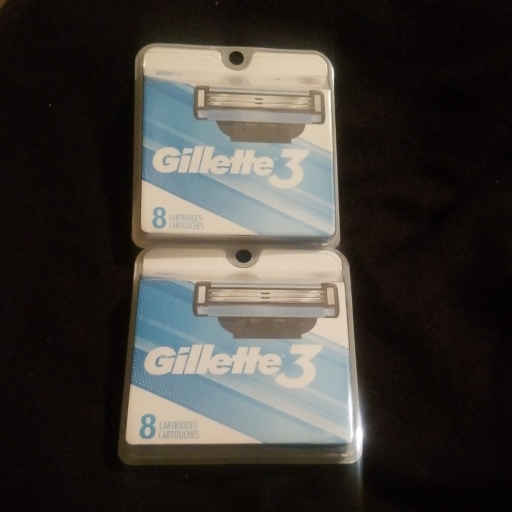 16 Gillette 3 Refills